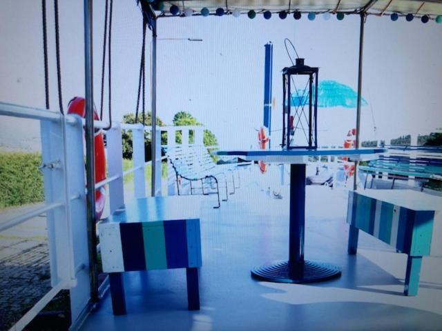 Schiff Ahoy, Hotelschiff, Hausboot, Boot, Passagierschiff Stuttgart Bagian luar foto